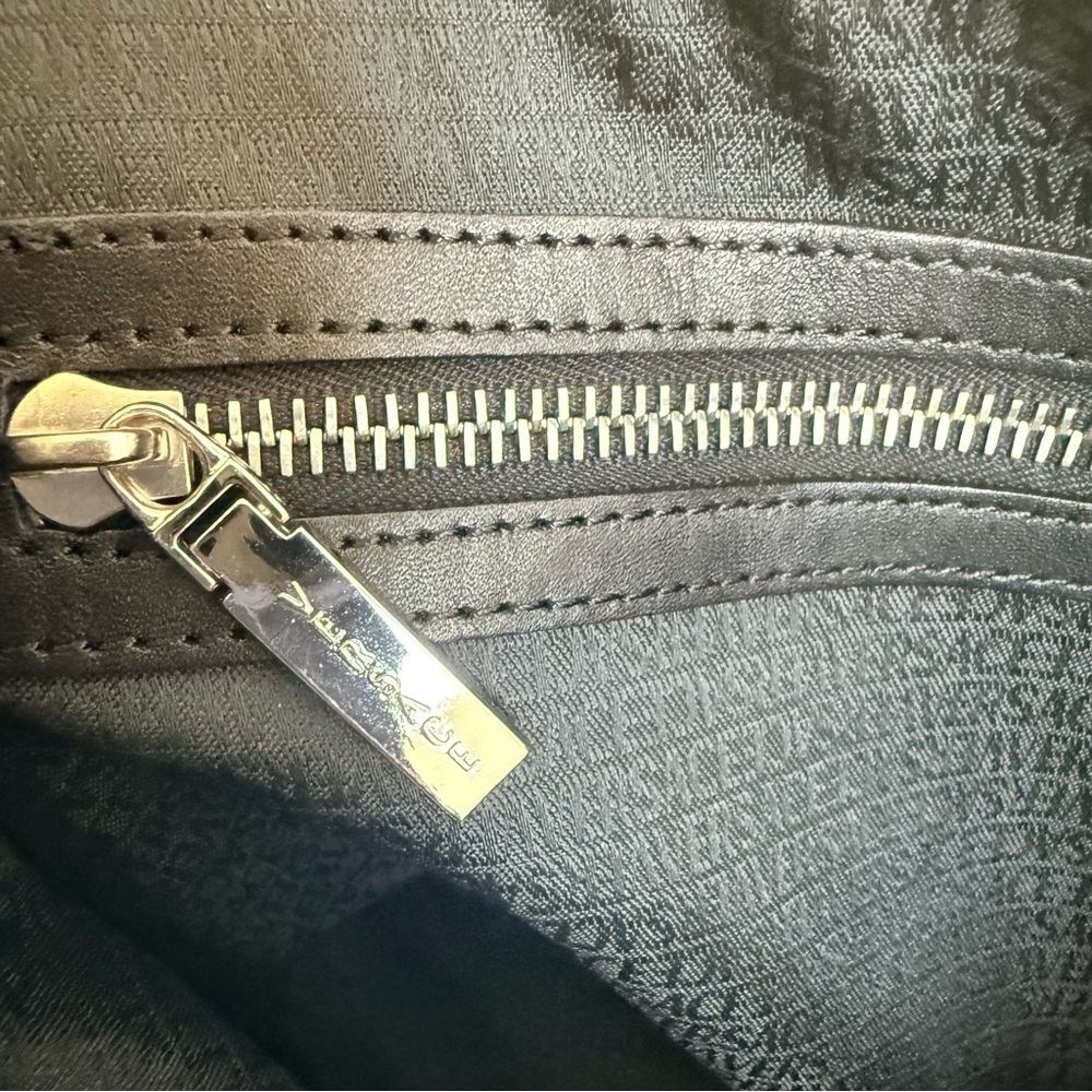 Versace Black Shoulder Bag - Picture 13 of 16